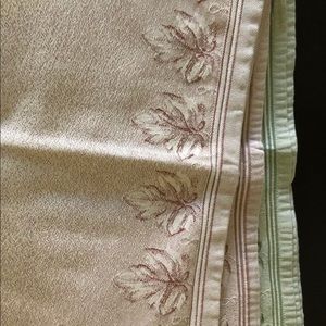 Neiman Marcus Cotton Napkin Lot Of 10 Red/Green